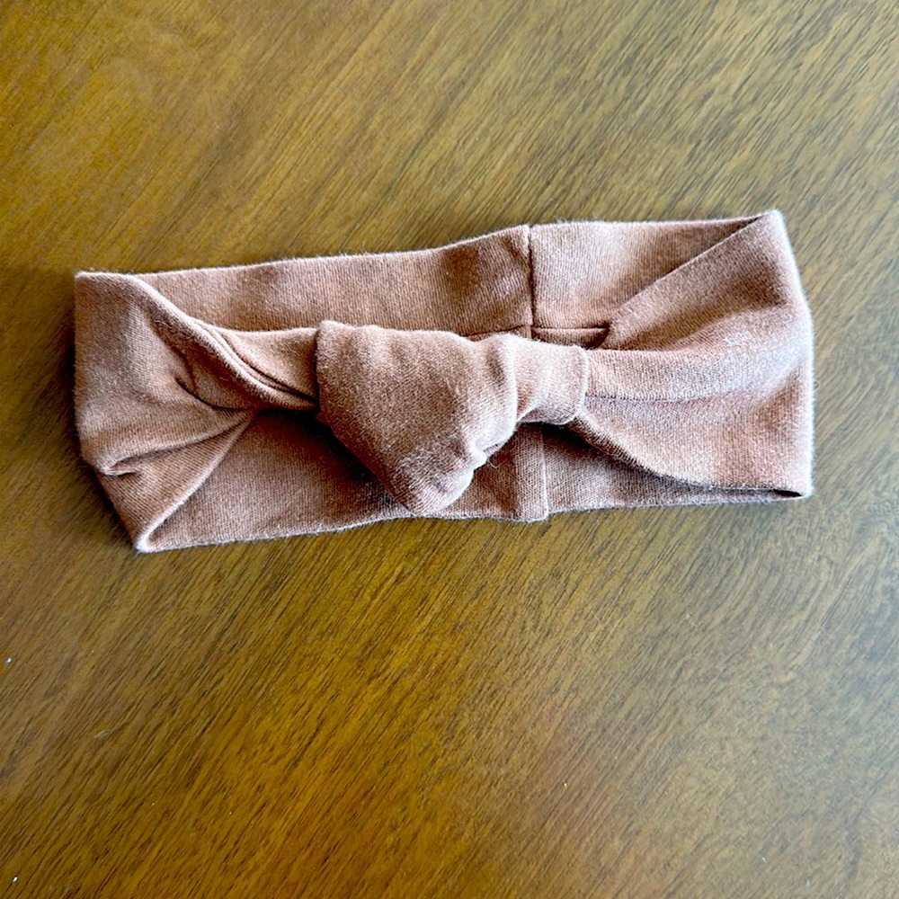 Quincy Mae copper Knot Headband